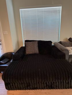 Oversized Chaise Midnight Black