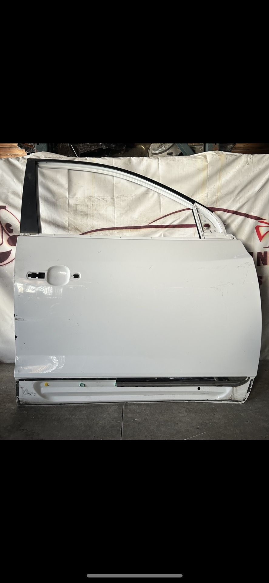 2008 - 2013 2014 2015 2016 2017 BUICK ENCLAVE FRONT RIGHT PASSENG SIDE DOOR OEM