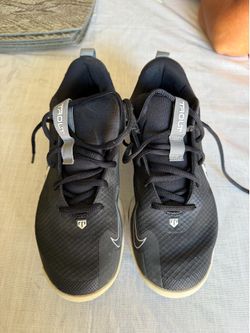 Nike Baseball Cleat Size 6Y