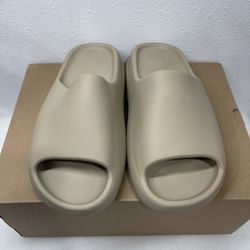 adidas gazelle silver green womens Adidas Yeezy Slide 'Pure' Restock | GW1934