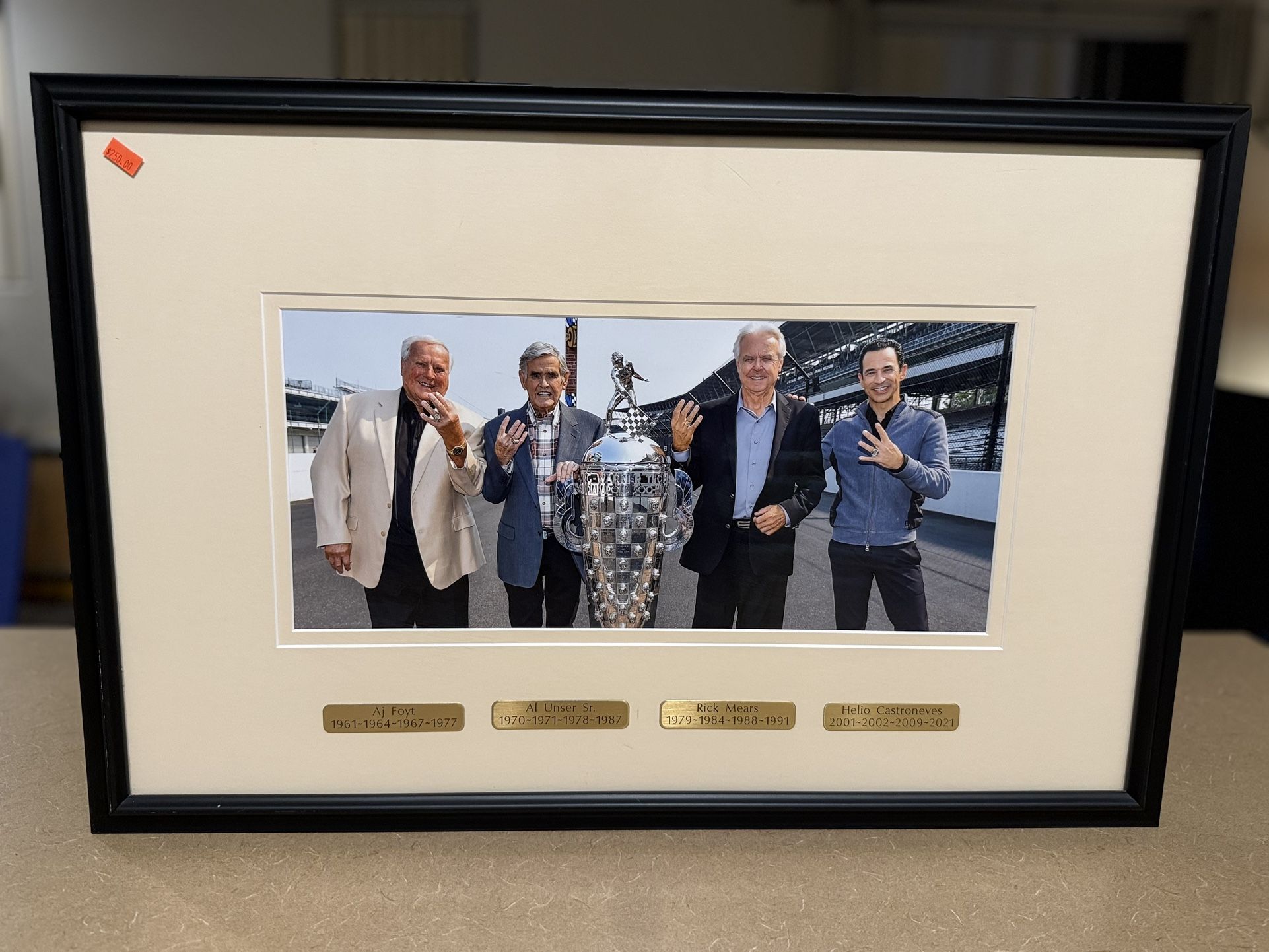 570 Indy 500 4-Time Winners Display with Flag "THE CLUB"