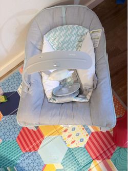 Baby bouncer