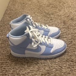 Bluish Purple Nike Dunks 
