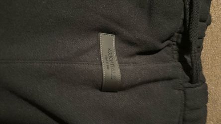 Fear of God Essentials shorts  Black