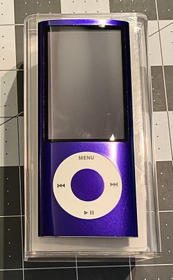 Apple iPod Nano 16GB Purple for Sale in Minneapolis, MN - OfferUp