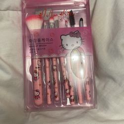 Hello Kitty Make Up Brushes 