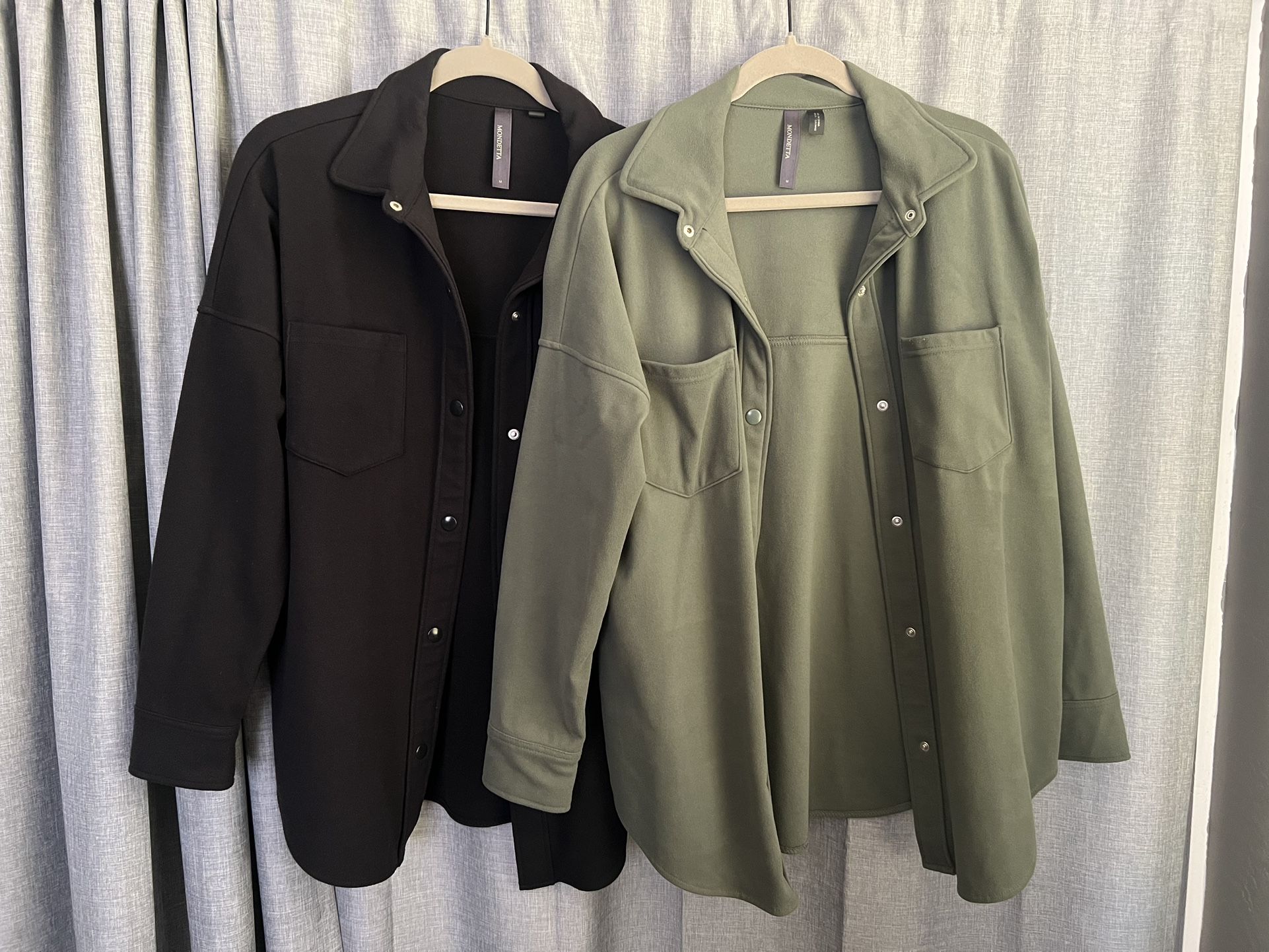 Mondetta Women’s fleece Button Up