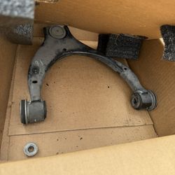 GMC Sierra Upper Control Arm 