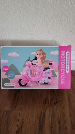 Beautiful Girl Motorcycle Doll New.