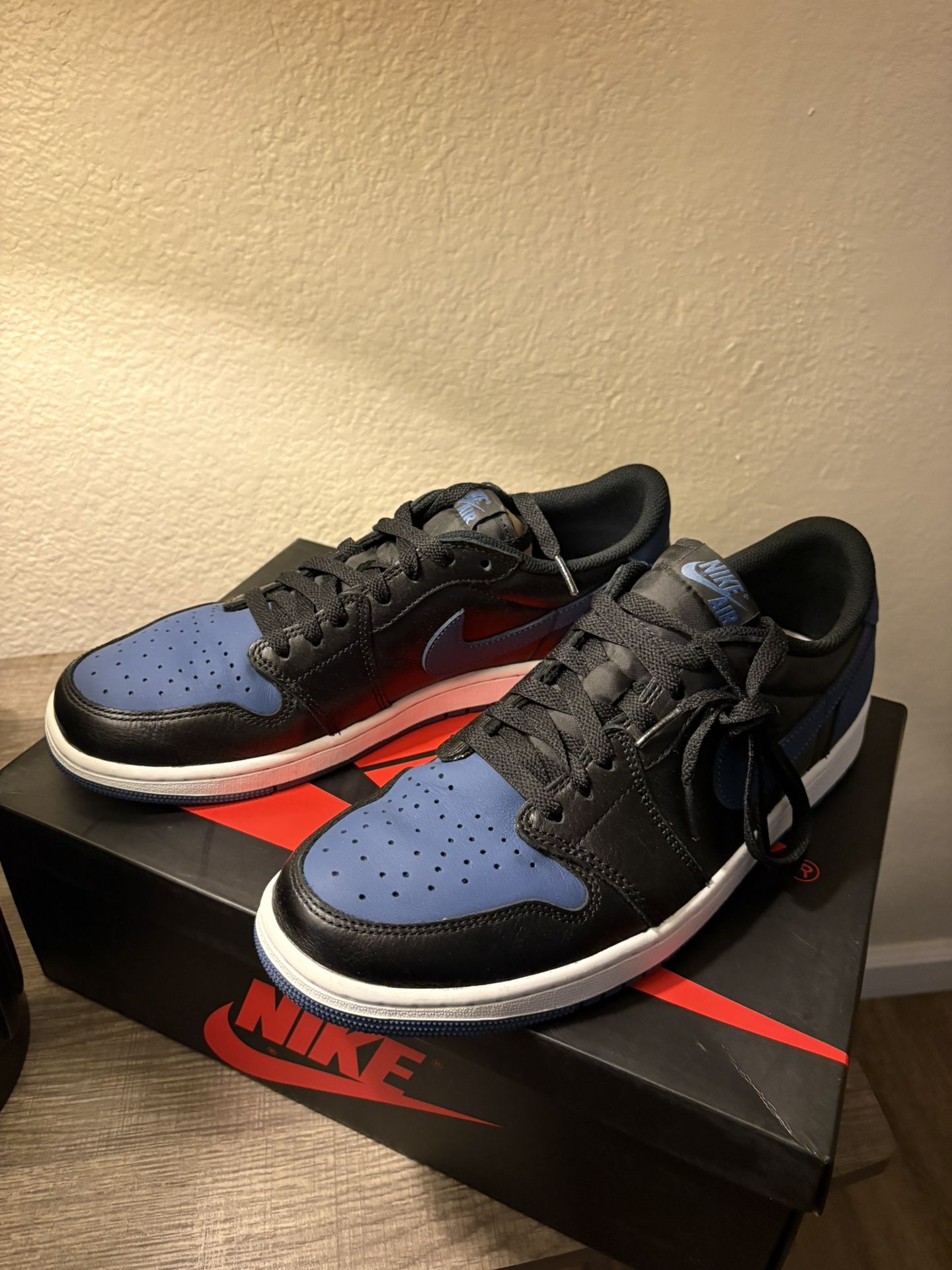 Air Jordan 1 Low Mystic Navy - Size 11.5 (Pre-Owned, Never Worn)