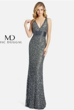 MAC DUGGAL Size 12 Sequin V-Neck Empire-Waist Sleeveless Column Dress