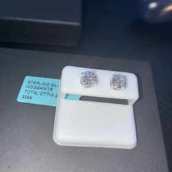 925 Sterling Silver Moissanite Stud Earrings