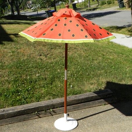 Garden Treasures Living Watermelon Umbrella 4ft