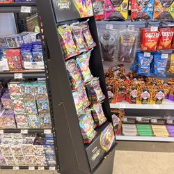 POKÉMON DISPLAY CASE