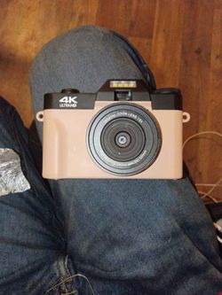 Digital camera