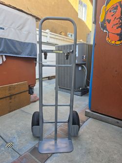 Dolly 4-WHEELS MILWAUKEE $65