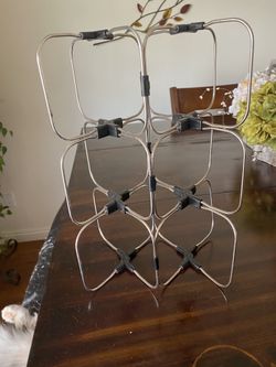 Rabbit brand collapsible wine rack
