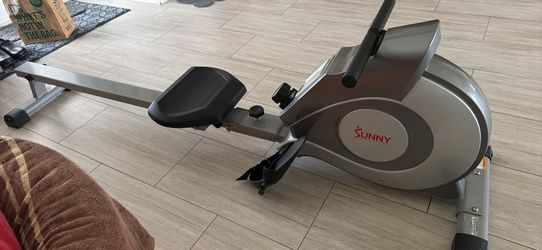 Sunny Health & Fitness Magnetic Rowing Machine