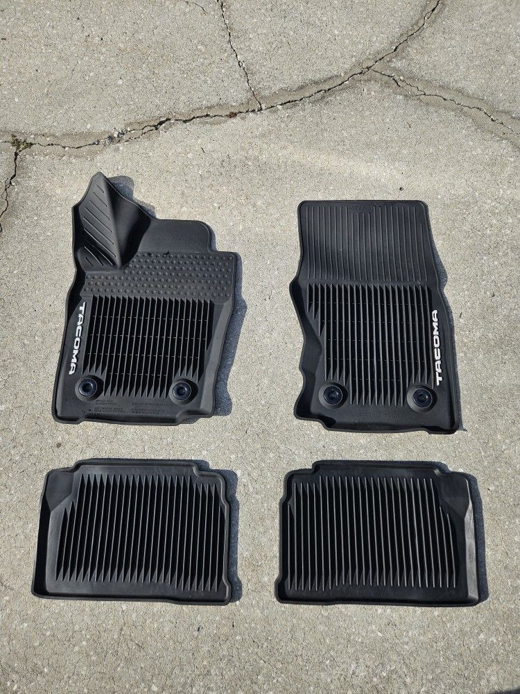 Toyota Tacoma 2024 OEM Floor Mats