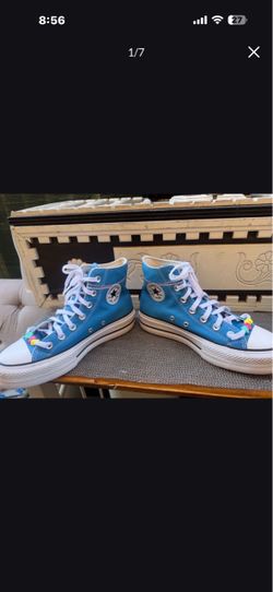 Converse Chuck Taylor All Star Lift High Top sneakers in a "Dial Up Blue" colorway, featuring embroidered bracelet details on the collar.size 6
