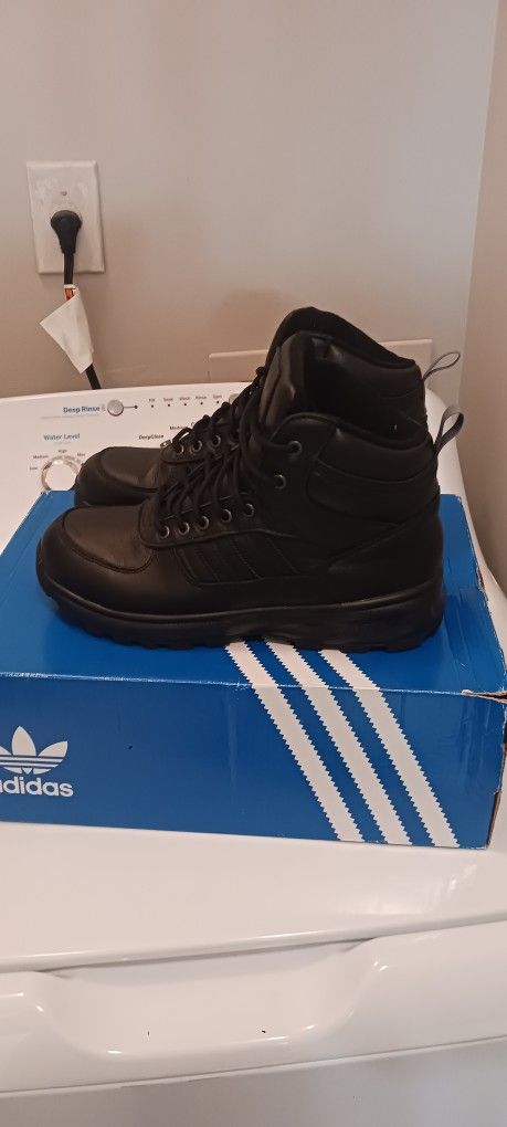 Adidas Chasker Boots