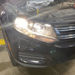 Passenger Side Headlight For 2015 Tiguan 