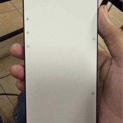 iPhone 16 Pro Max 256 UNLOCKED FOR  TRADE 