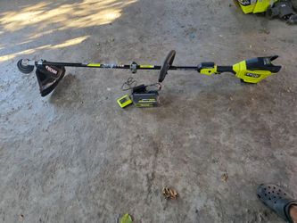RYOBI
40V HP Brushless Whisper Series 17 in. Cordless Attachment Capable String Trimmer with 4 Ah Battery and Charger