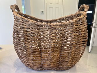 Decor basket