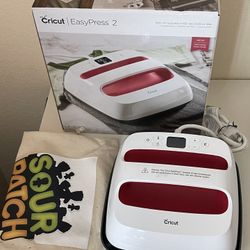 Cricut | EasyPress 2  9”x9” Like New!