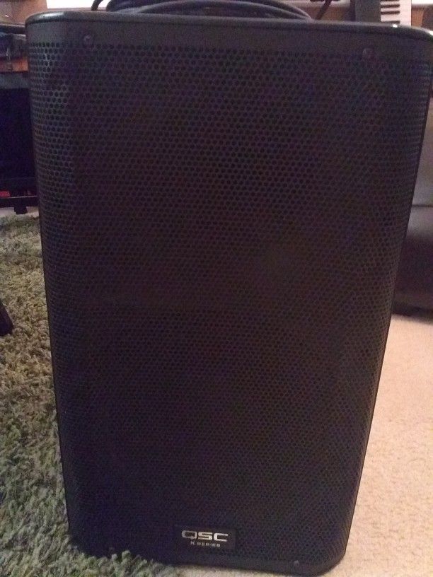 Qsc K12 Powered Speakers