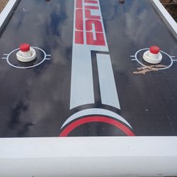 Air Hockey Table 