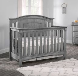 Oxford Baby Richmond 4In1 Convertible Crib