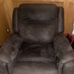 Electric Recliner (MACHINE NOT WORKING)
