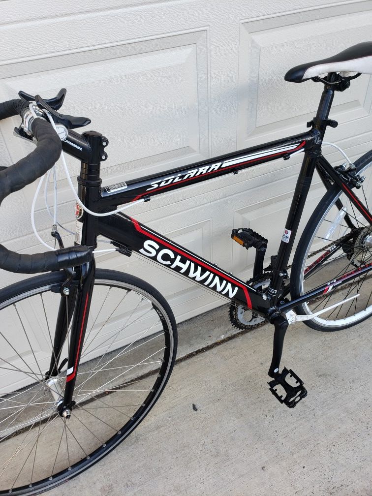 Schwinn solara new road bike(aluminum wheels)