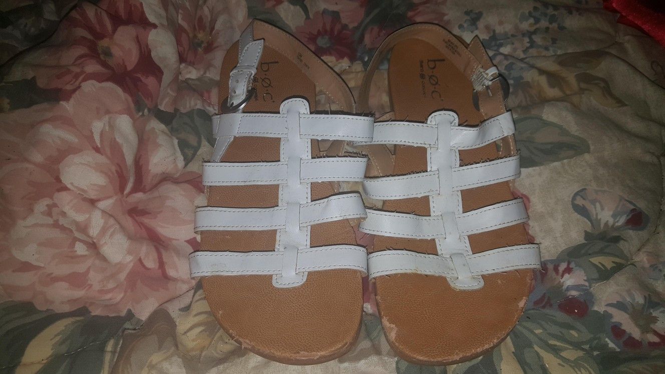 Womens White Sandals Size 10. Not Perfect, But Cheap.