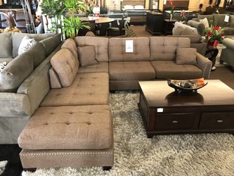 Sectional sofa 🛋 on sale only at elegant Furniture 🎈📦🛋