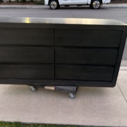 Grey Wooden 6-Drawer Dresser 