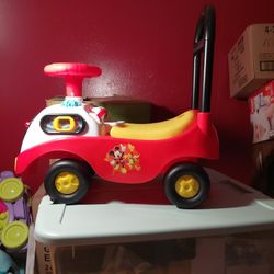 Disney junior Mickey. Walker