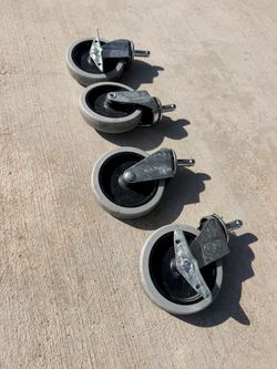 Set of 4 Swivel Caster Wheels