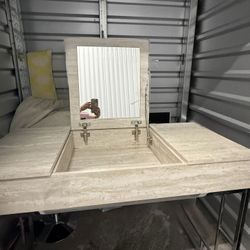 Desk/Vanity 