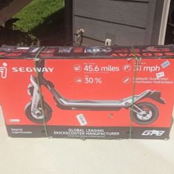 Segway GT3 super scooter w/45.6 mile range and 31mph 