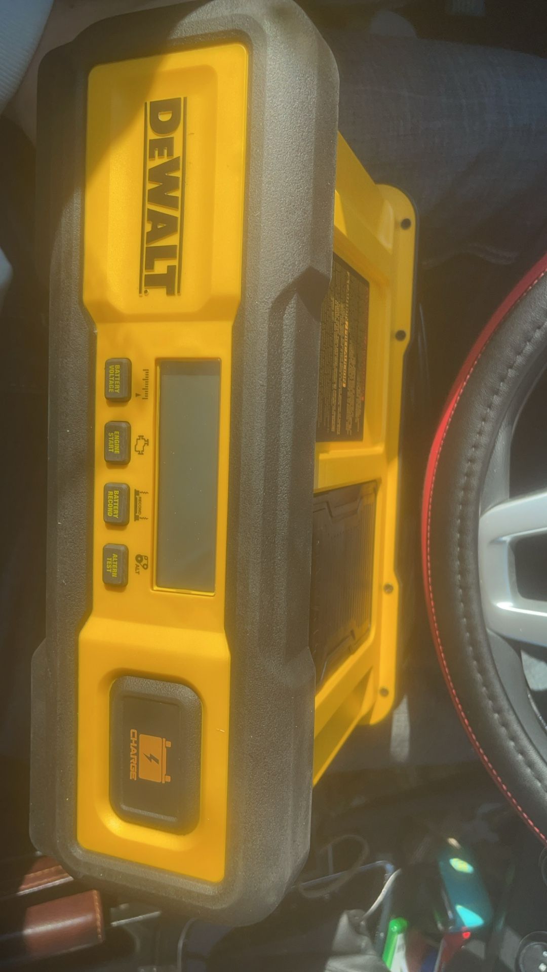 DeWALT Multi Use Car Battery Charger