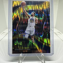 Stephen Curry 2023 Select Courtside Gold #256  9/10