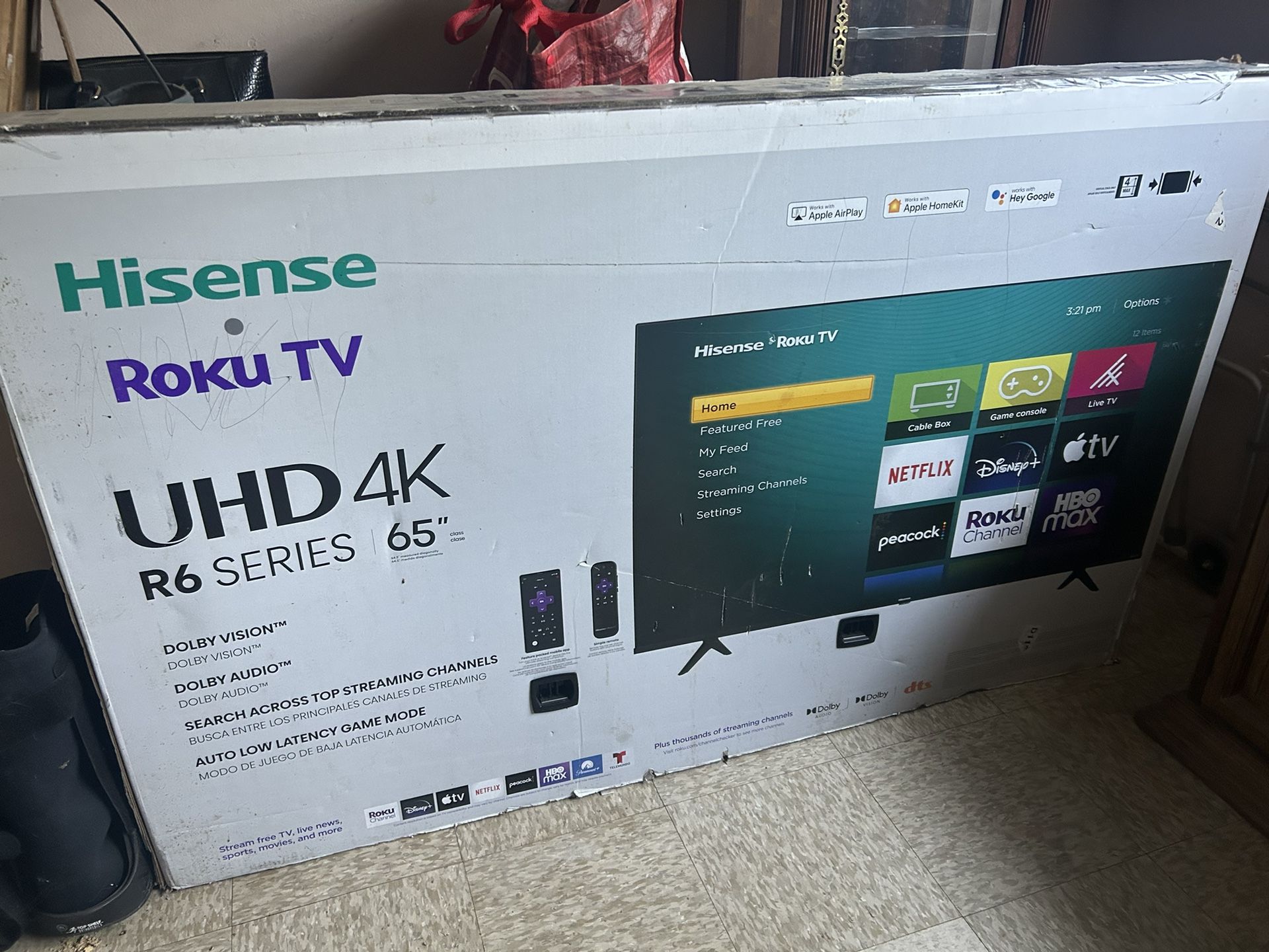 New Hisense 65Inch UHD 4K Roku TV