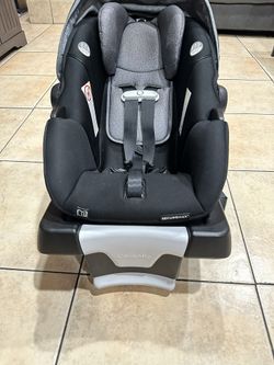 Evenflo Baby Car Seat