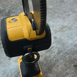 Dewalt Cable Cutting 20 Volt With Battery Charger Good Working 
