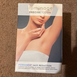 ILUMINAGE PRECISE TOUCH