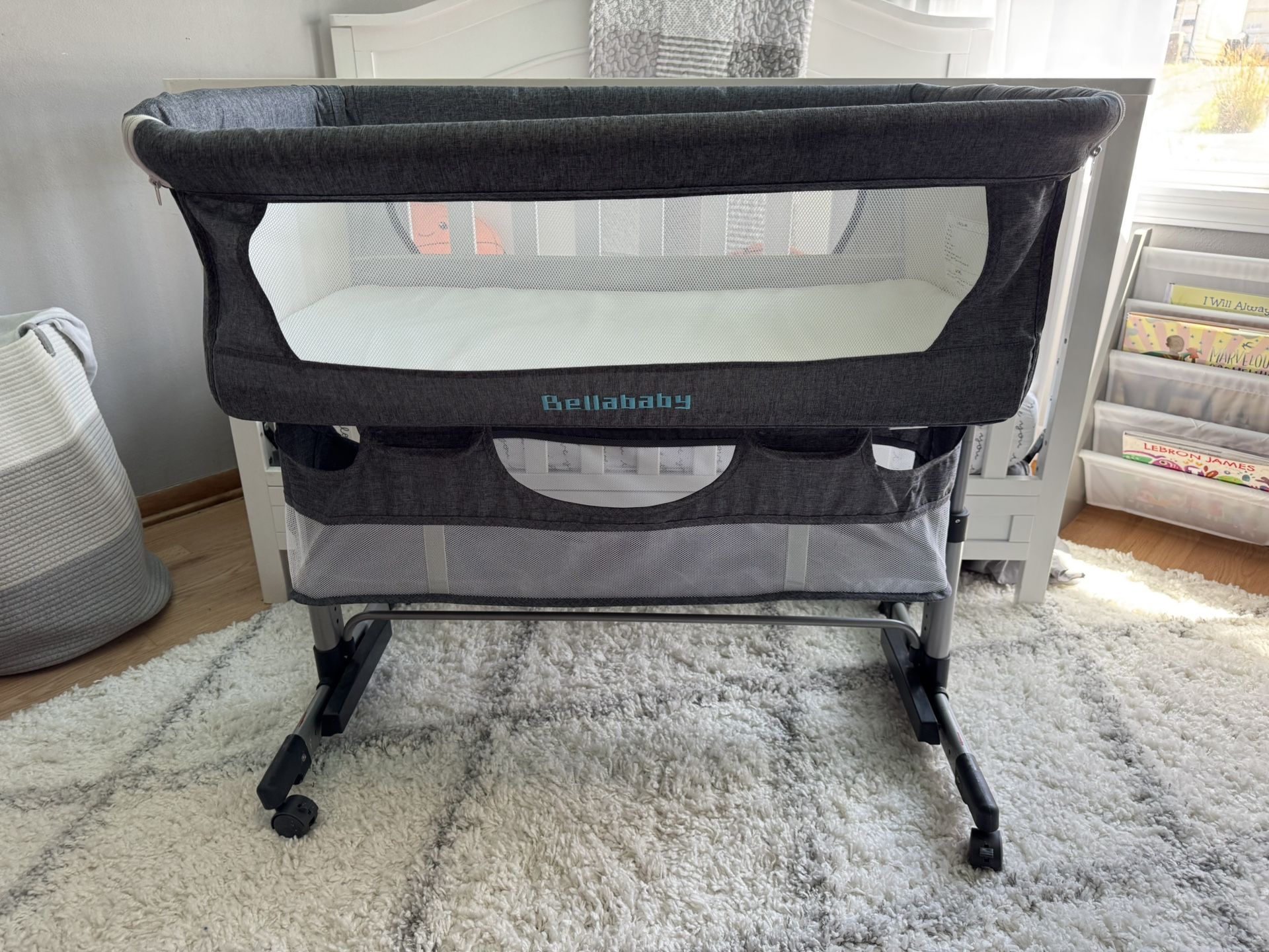 BellaBaby Bedside Bassinet