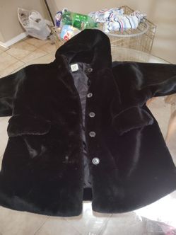 Black fur coat size XL